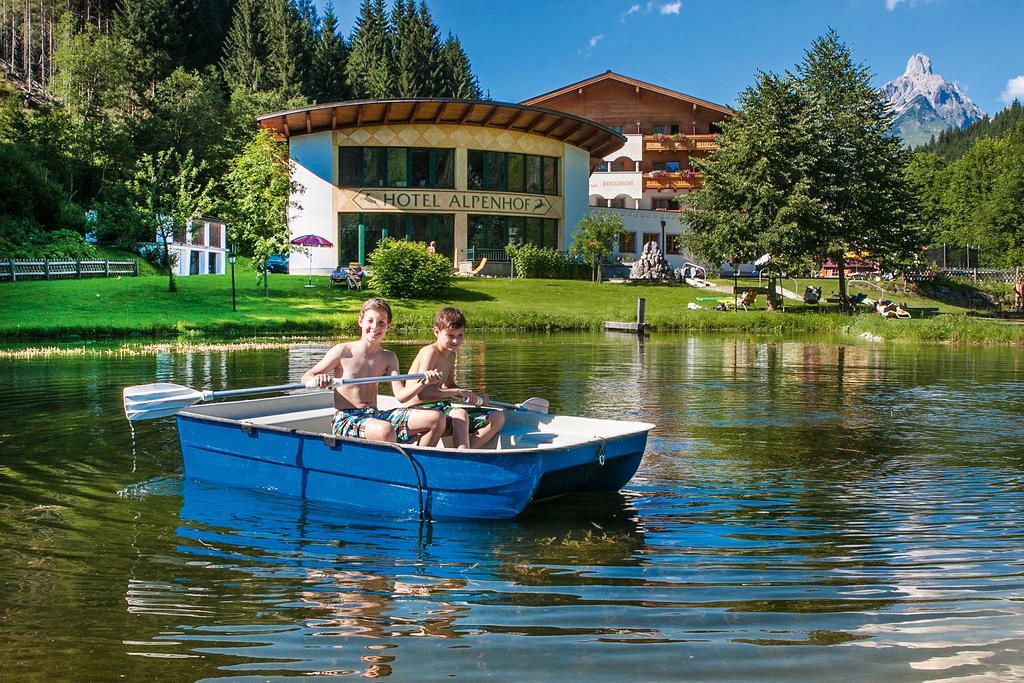 Landhotel Alpenhof フィルツモース エクステリア 写真